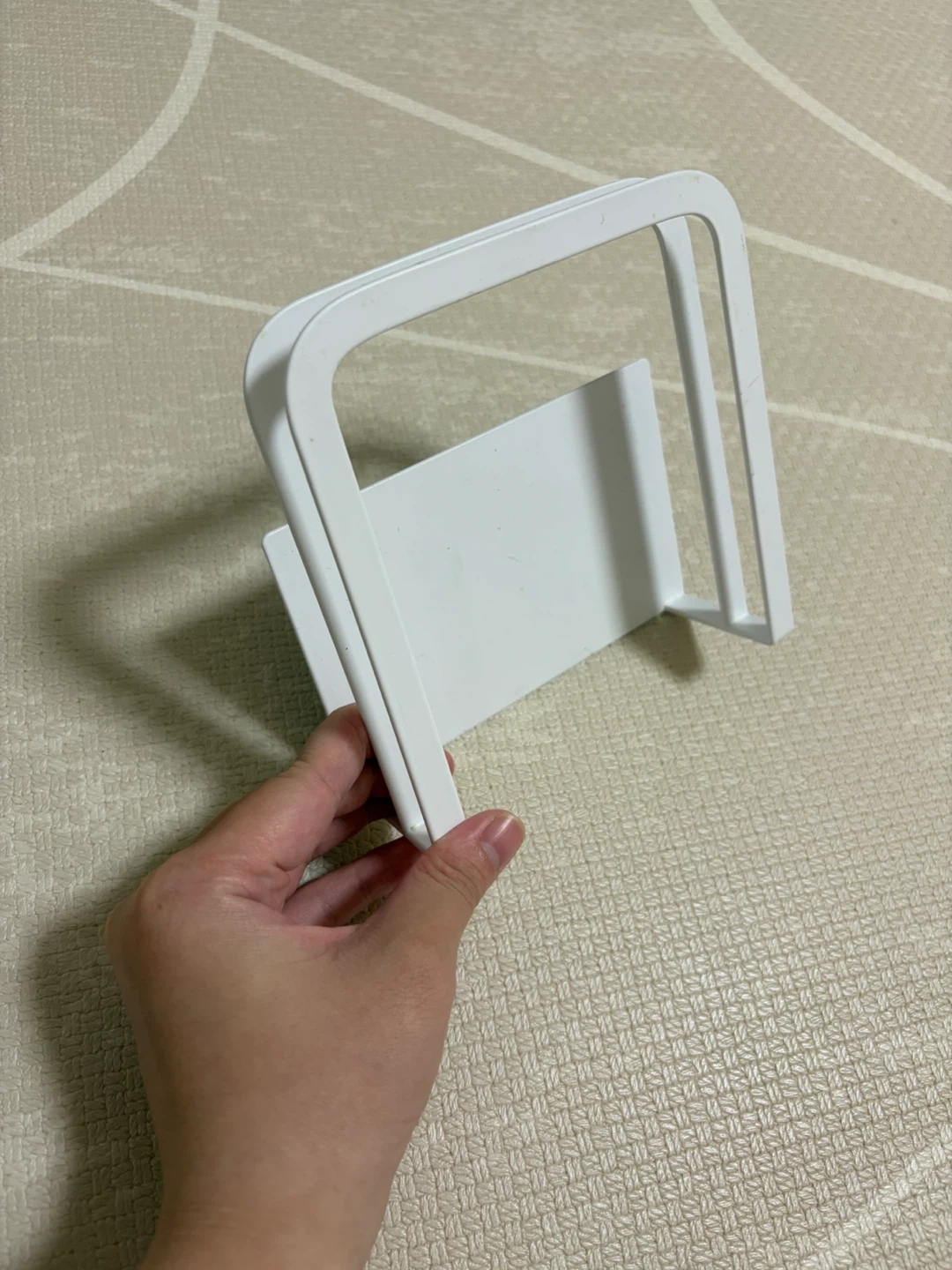 【ニトリ】まな板スタンド 磁石の写真2枚目