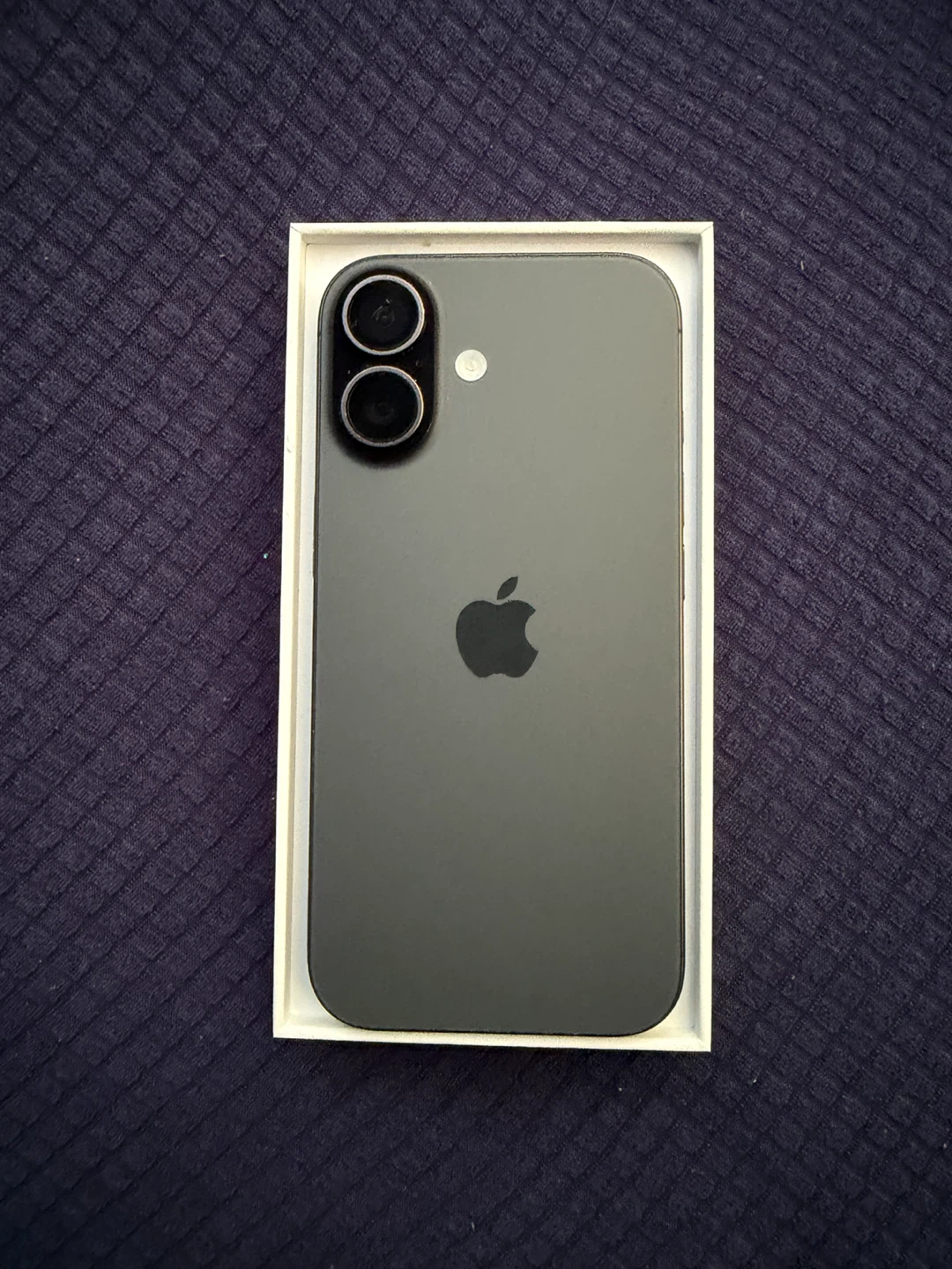 iPhone 17 ブラックの写真2枚目
