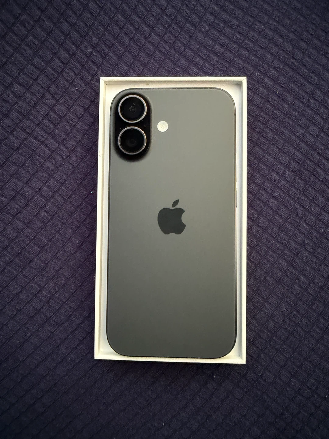 iPhone 17 ブラックの写真2枚目