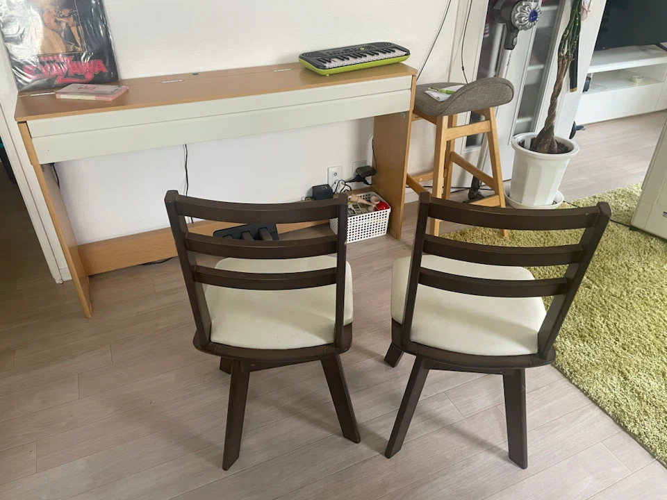 4万円買ったニトリ ダイニングチェア ロピア2 2脚セット 回転式の写真3枚目