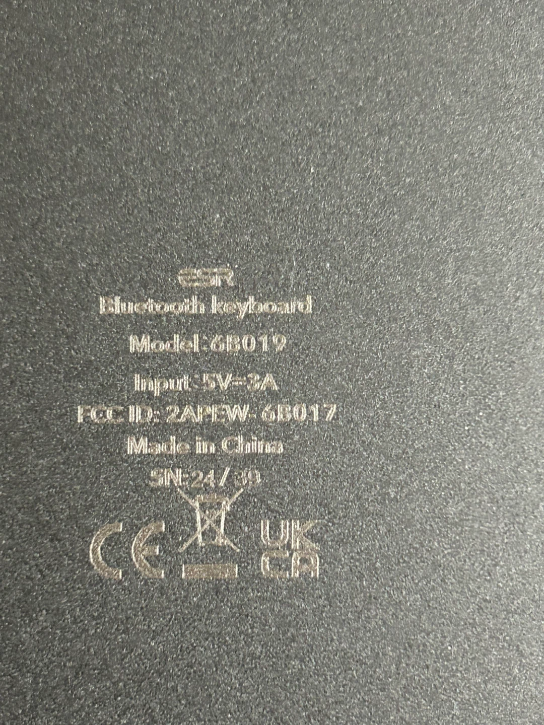 【美品】ESR iPad キーボードケース Ascend 11インチ用 日本語配列 ブラック（型番6B019）の写真8枚目