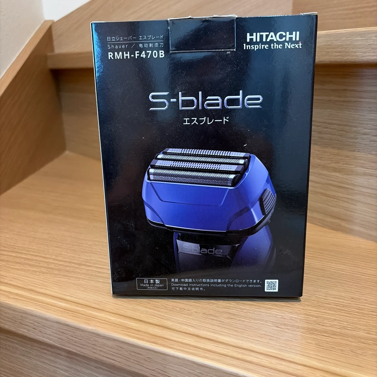 日立 S-blade RMH-F470B 4枚刃 シェーバーの写真2枚目