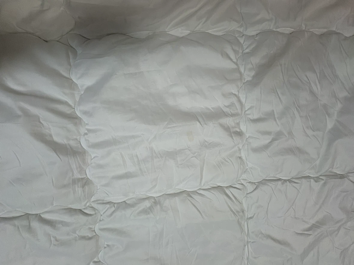 ミヤコ商事 掛け布団 ホワイト 210×210cmの写真3枚目