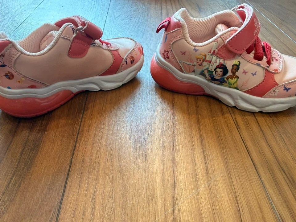 ディズニー プリンセス スニーカー ピンクの写真4枚目