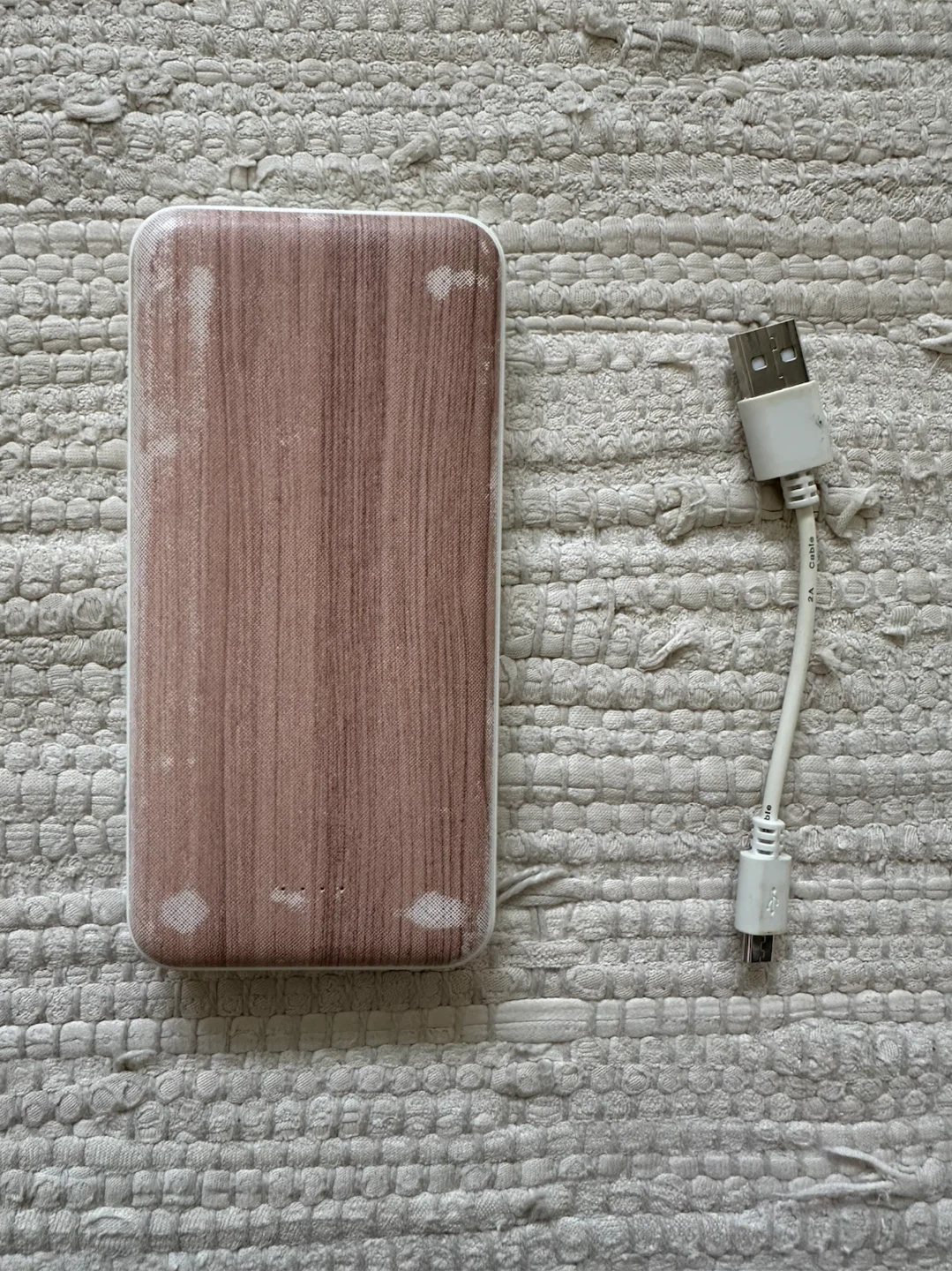 【全体的に状態が悪い】 Standard Products ECore モバイルバッテリー P200 10000mAh