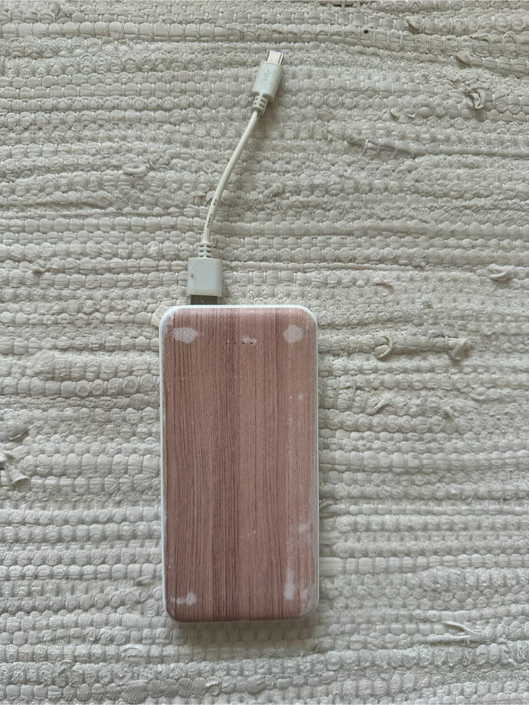 【全体的に状態が悪い】  Standard Products  ECore モバイルバッテリー P200 10000mAhの写真6枚目