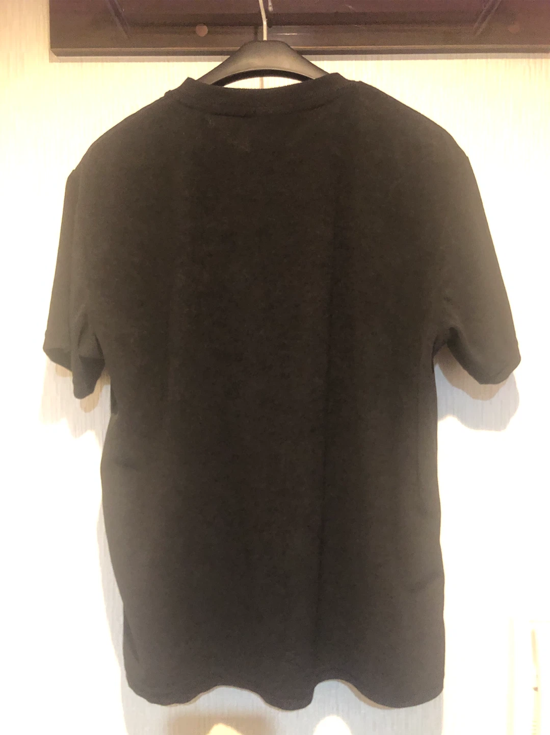 ヨシキティ Tシャツ 黒 Lサイズの写真2枚目