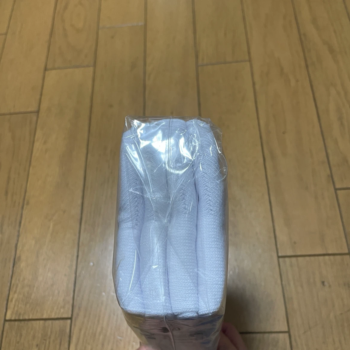 【新品未使用、未開封】のびのびソックス 4足組 ホワイト(白)の写真4枚目