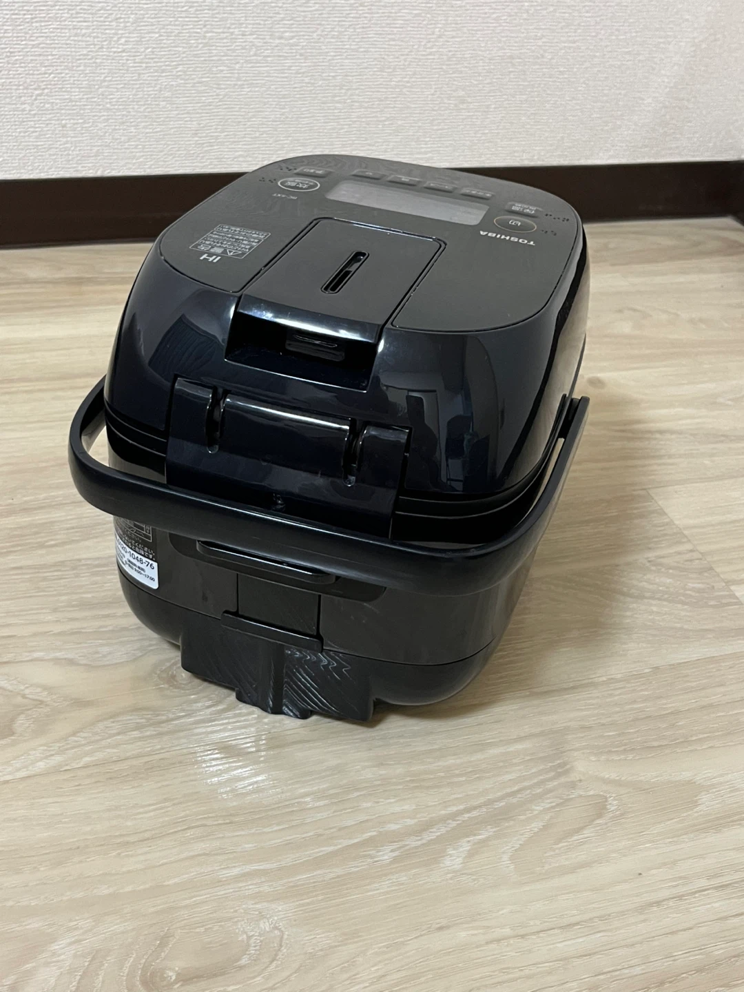 東芝 IHジャー炊飯器 RC-5XTの写真2枚目