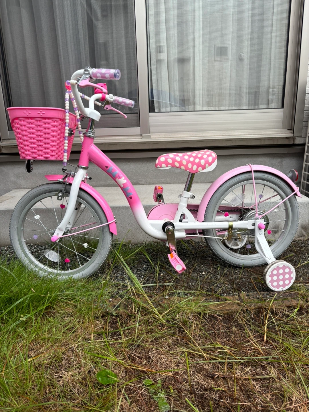 ミニーマウス 子供用自転車 16インチ ピンクの写真2枚目