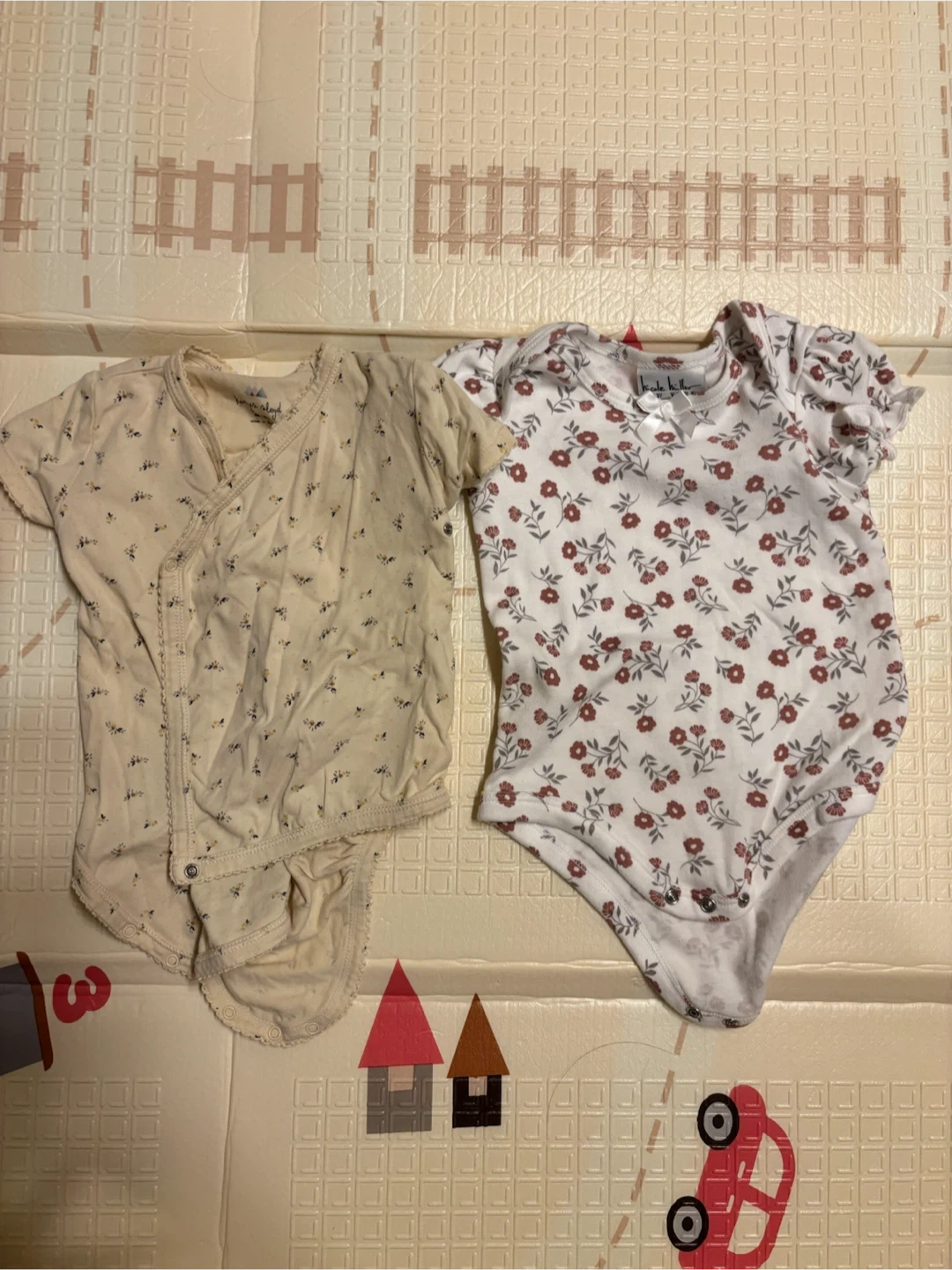 ベビー ロンパース 2枚セット 花柄