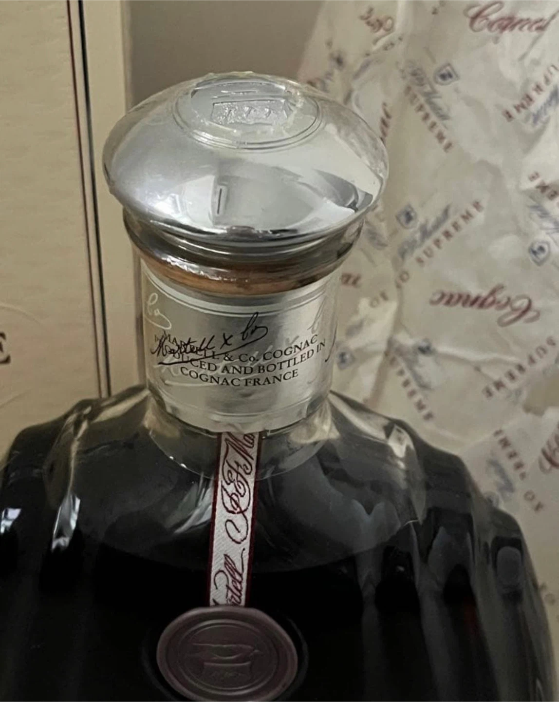 MARTELL XO SUPREME COGNAC 1.5L Vintageの写真3枚目