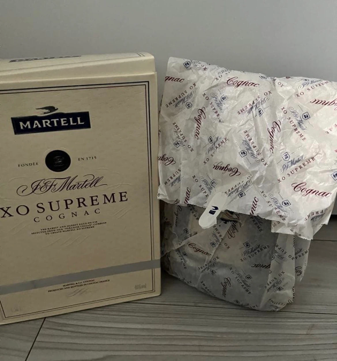MARTELL XO SUPREME COGNAC 1.5L Vintageの写真4枚目