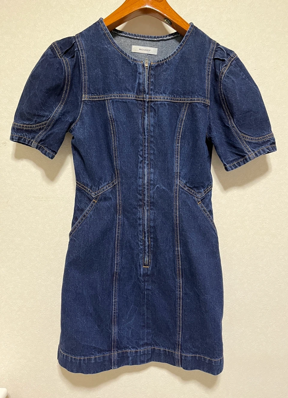 【美品】 MOUSSY マウジーデニムワンピース 半袖 ブルー
