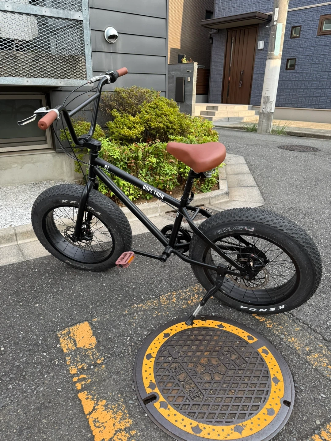 ドープトロン ファットバイク ブラックの写真2枚目