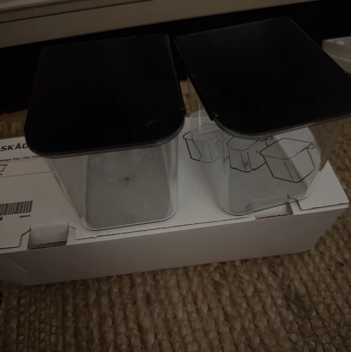 IKEA SKÅDIS スコーディス 小物入れ 2個の写真2枚目