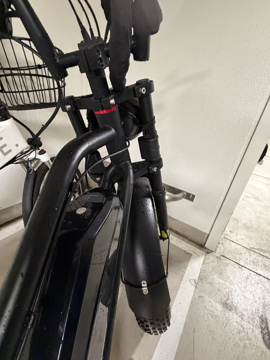 電動自転車定価25万円本日15時まで！の写真3枚目