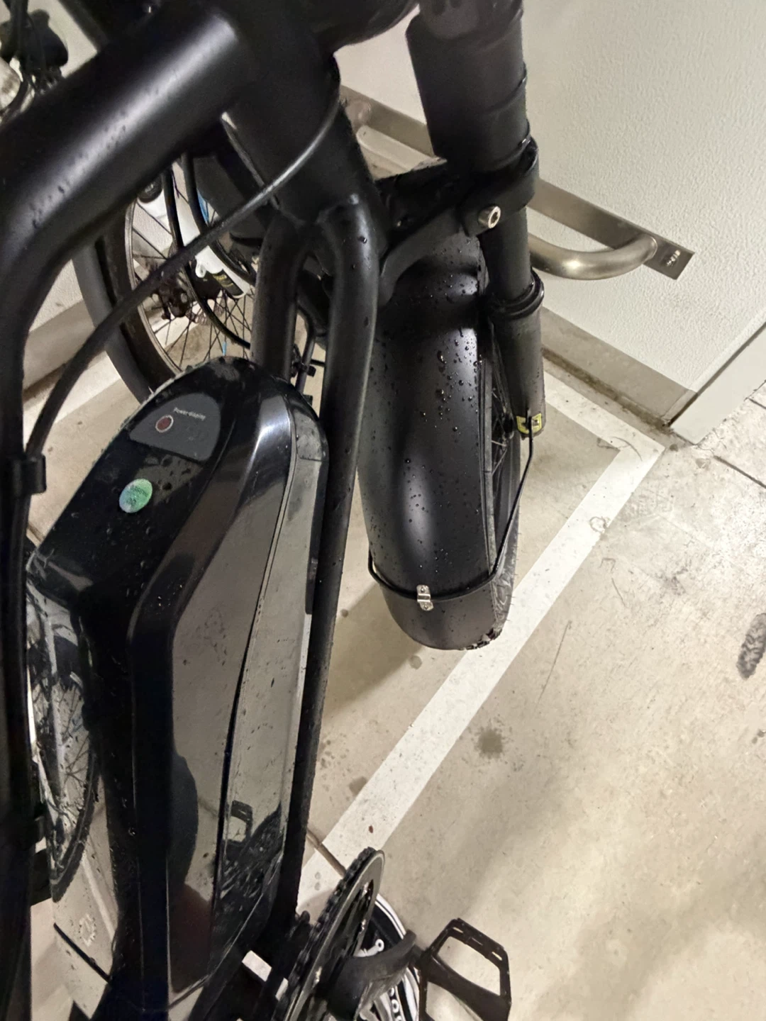 電動自転車定価25万円本日15時まで！の写真8枚目