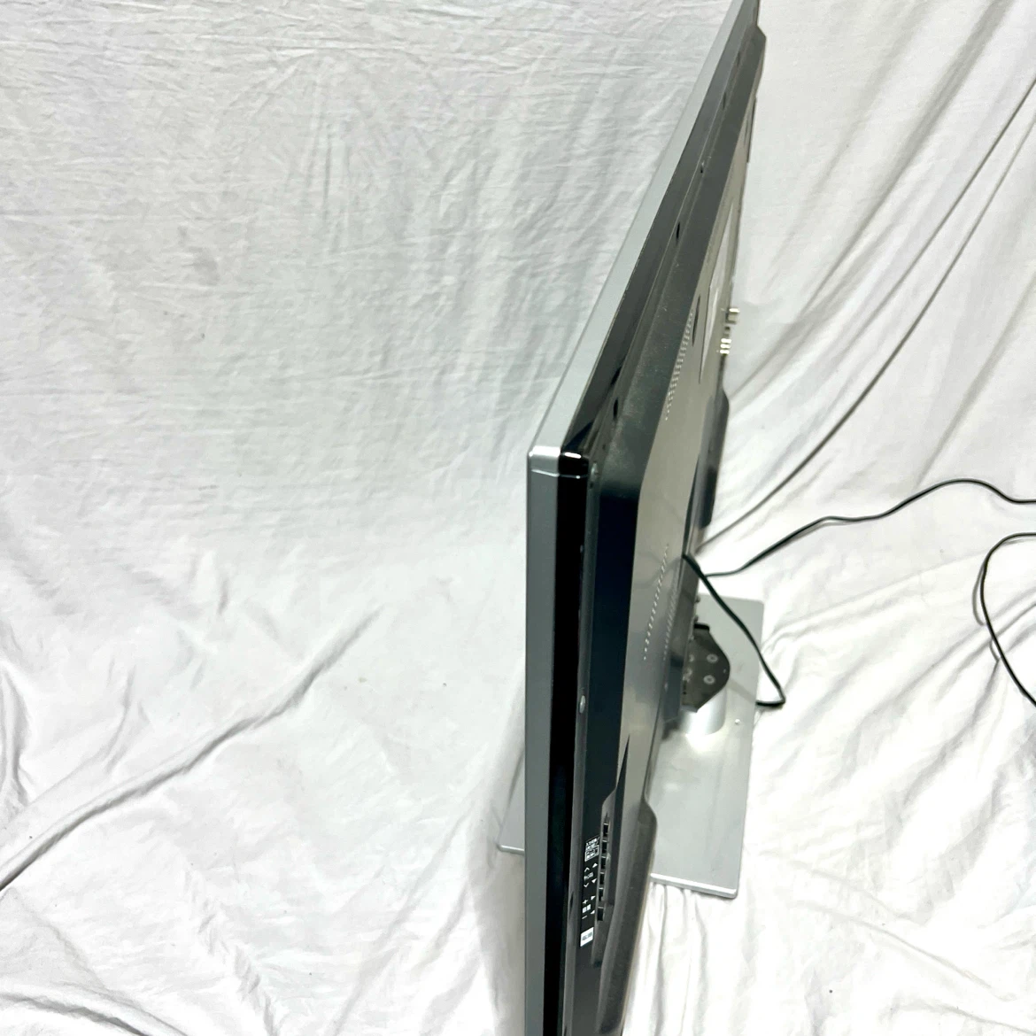 【インターネット接続可！】パナソニック 42インチ スマートVIERA フルHD 液晶テレビの写真3枚目