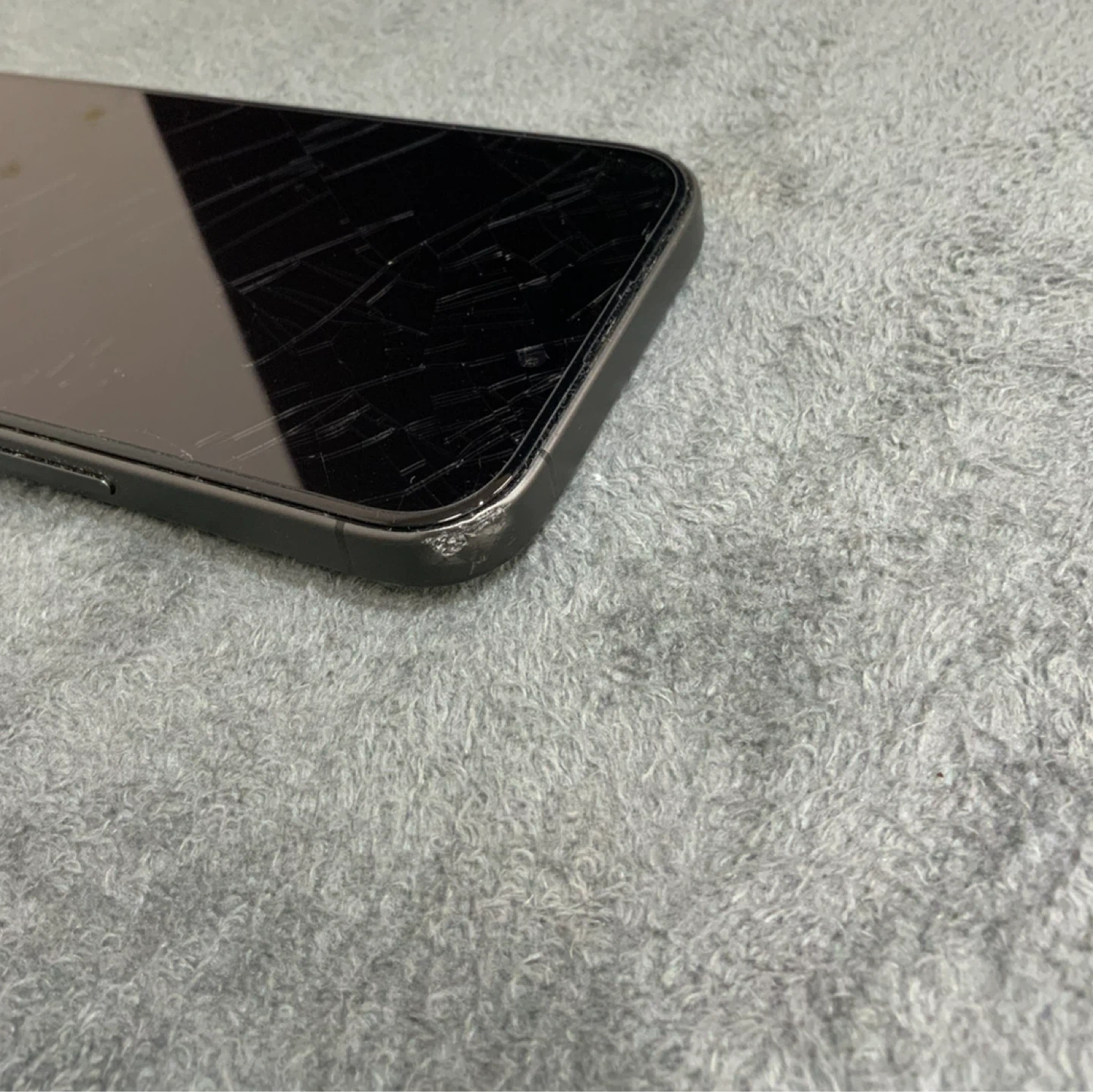 アップル iPhone 17 ブラック 256GBの写真7枚目