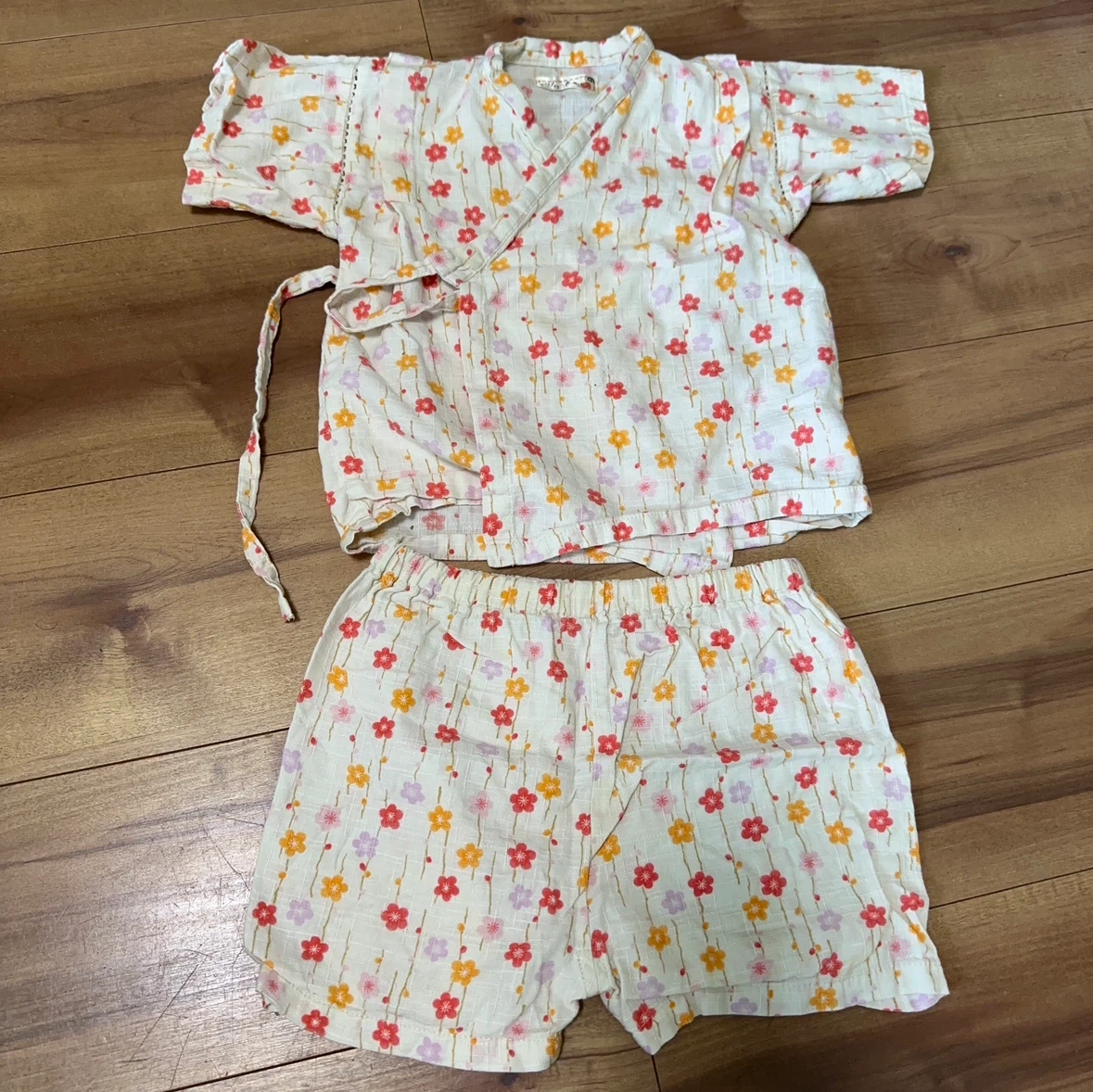 べびーすでりーむ 甚平 花柄 95cm