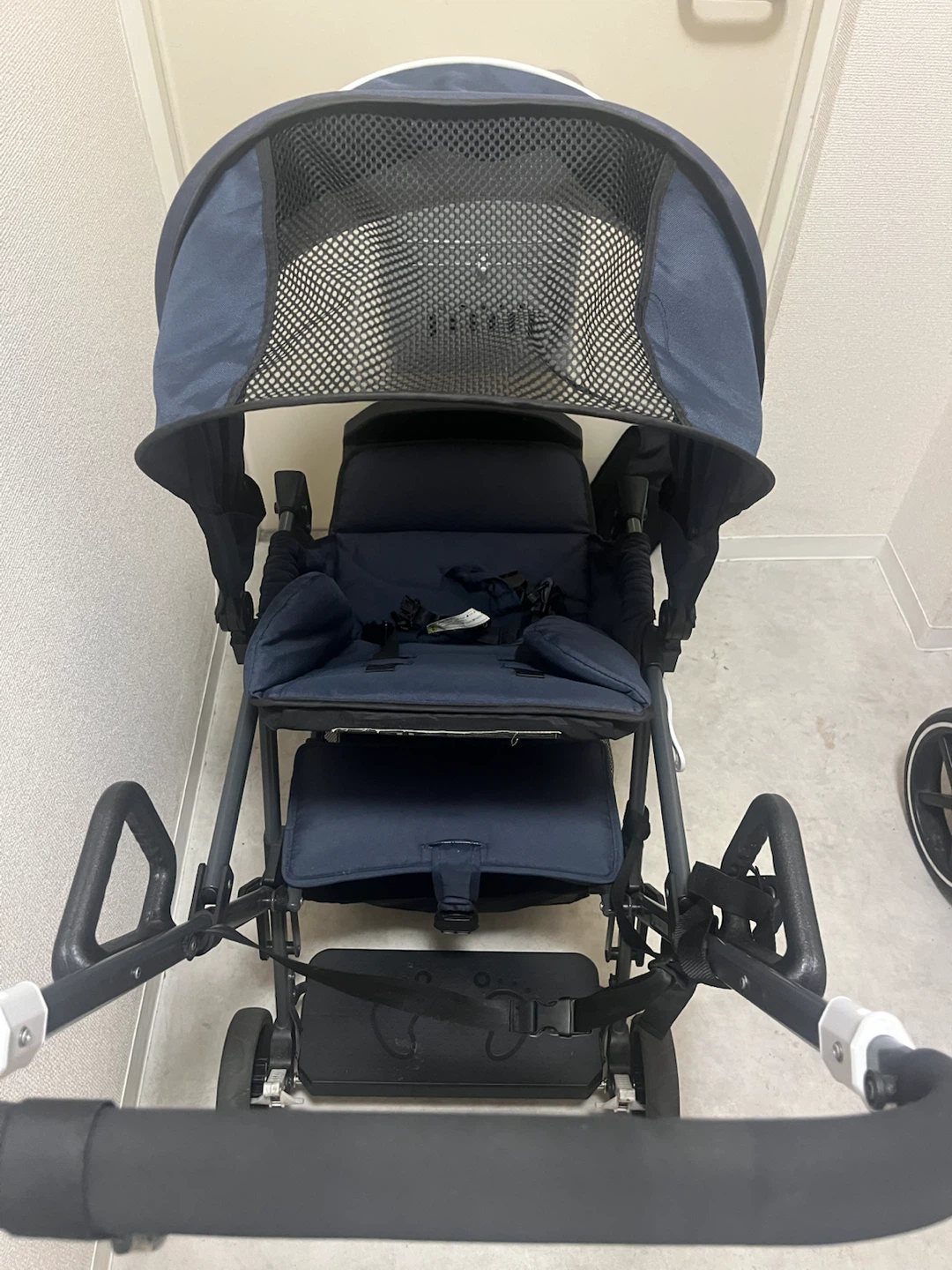 【美品】カトージ ベビーカー ネイビーの写真3枚目