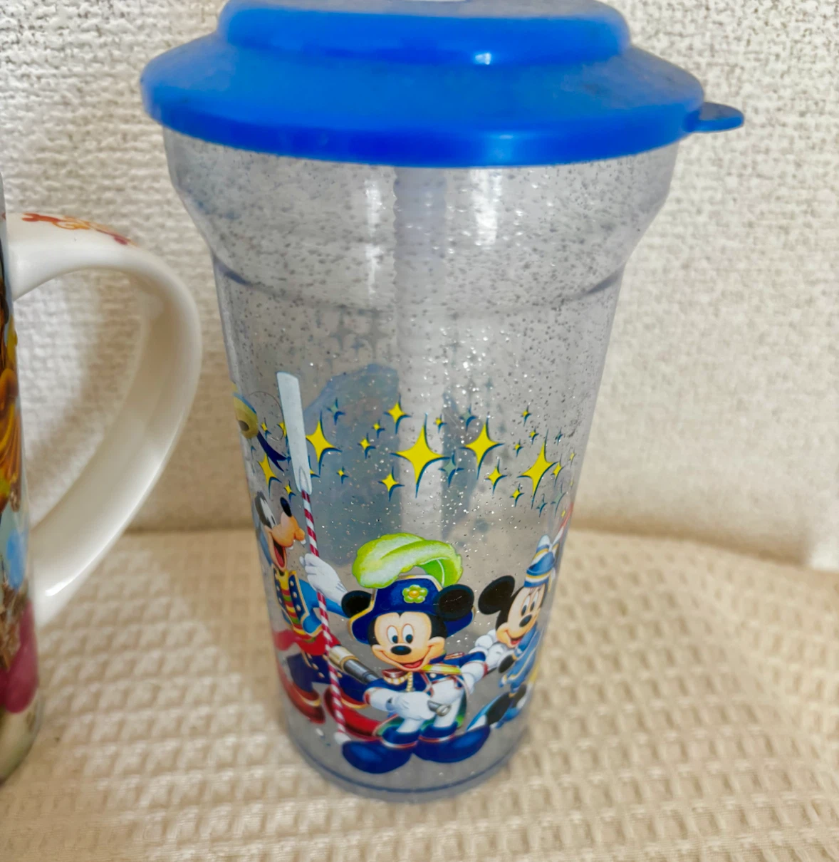 ディズニーリゾート　ダッフィーシェリーメイ　スーベニアカップ&プレートまとめ売りの写真3枚目