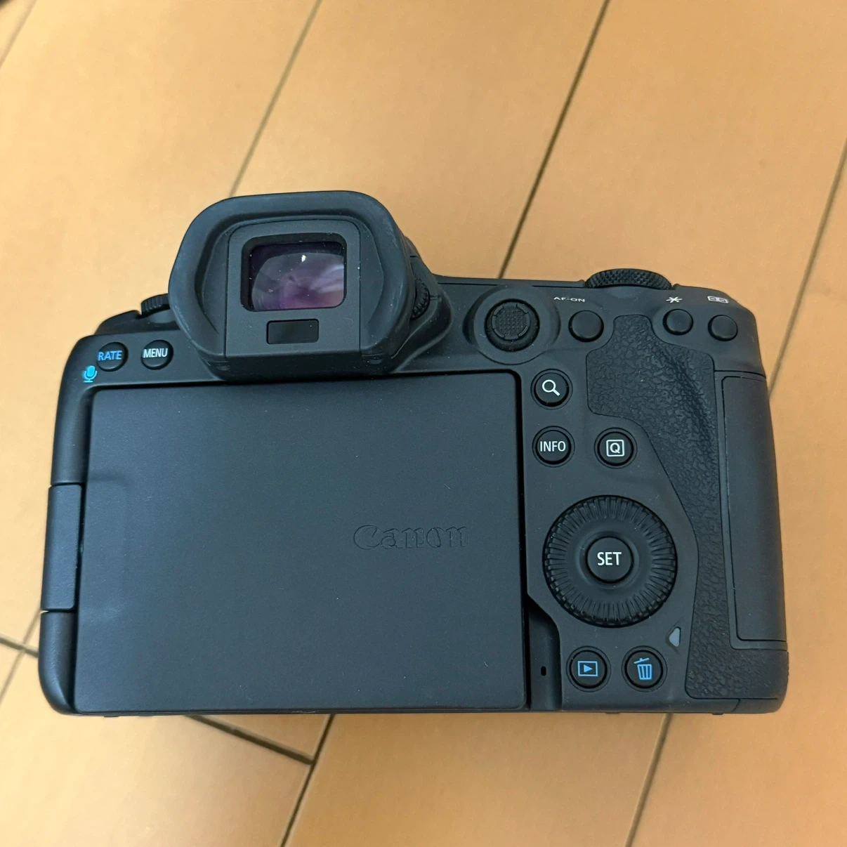 キヤノン EOS R5 ボディの写真2枚目