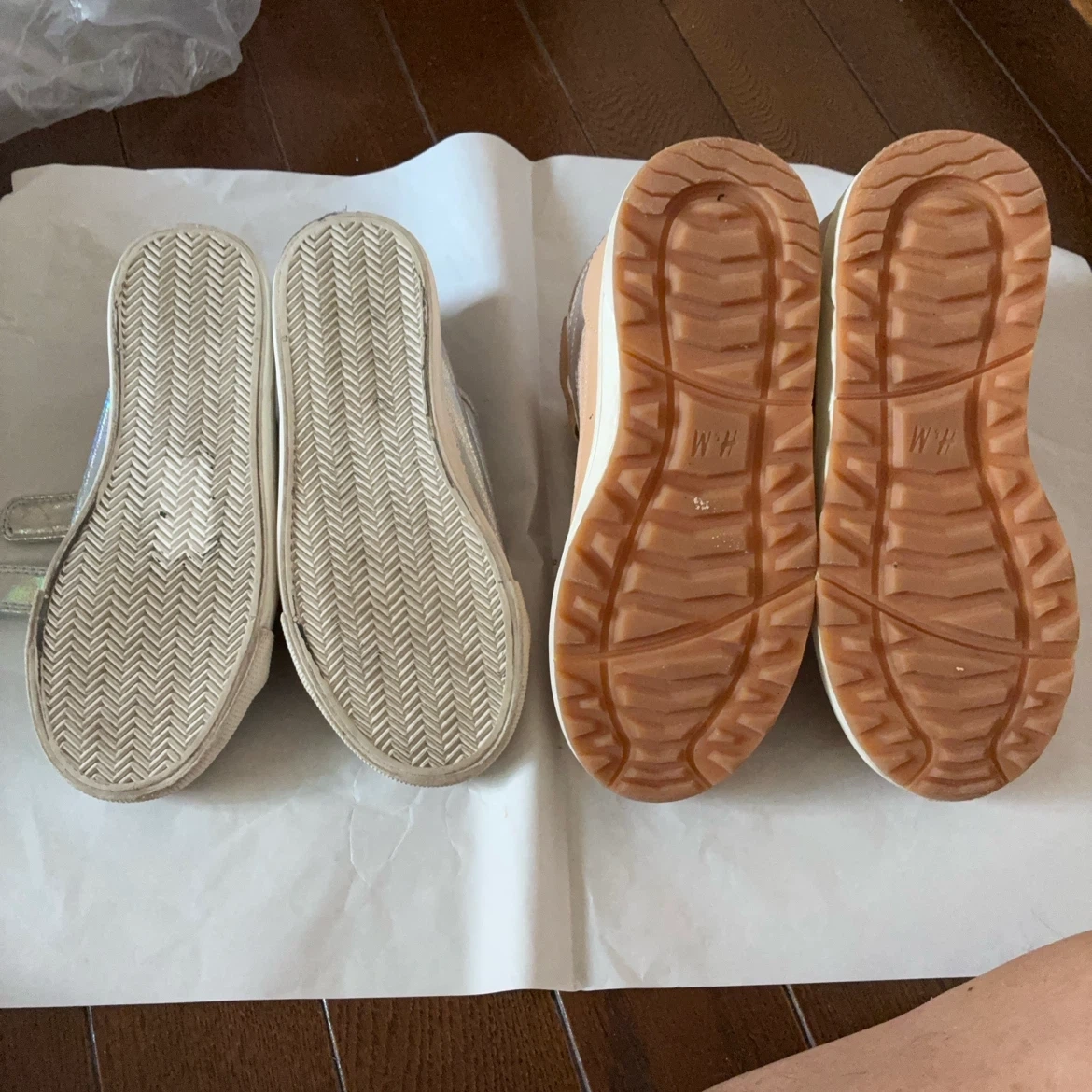 H&M キッズスニーカー 2足セット 19.5cmの写真2枚目
