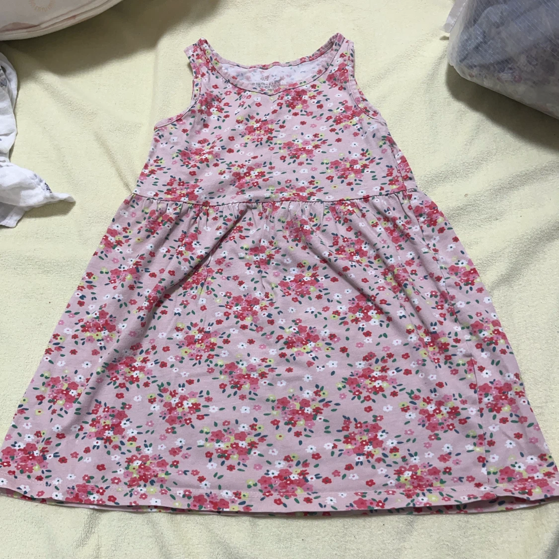 エイチアンドエム 花柄ワンピース ピンク　90