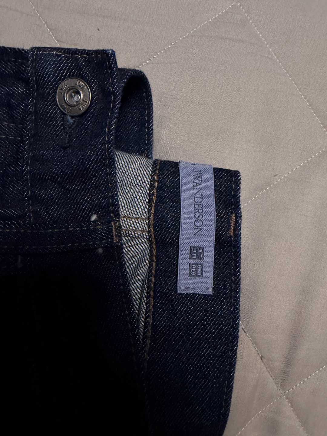 ユニクロ JWアンダーソン デニムパンツ 78.5cmの写真2枚目