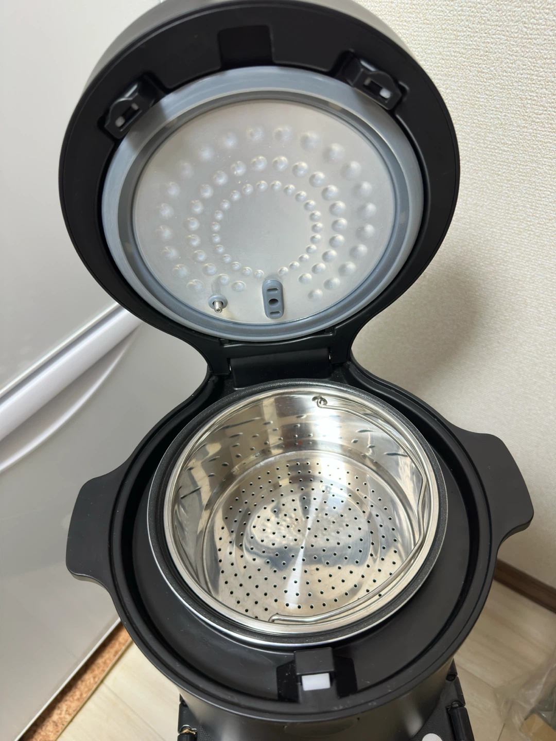 ロカボ 糖質カット炊飯器 JM-C20E-Bの写真3枚目