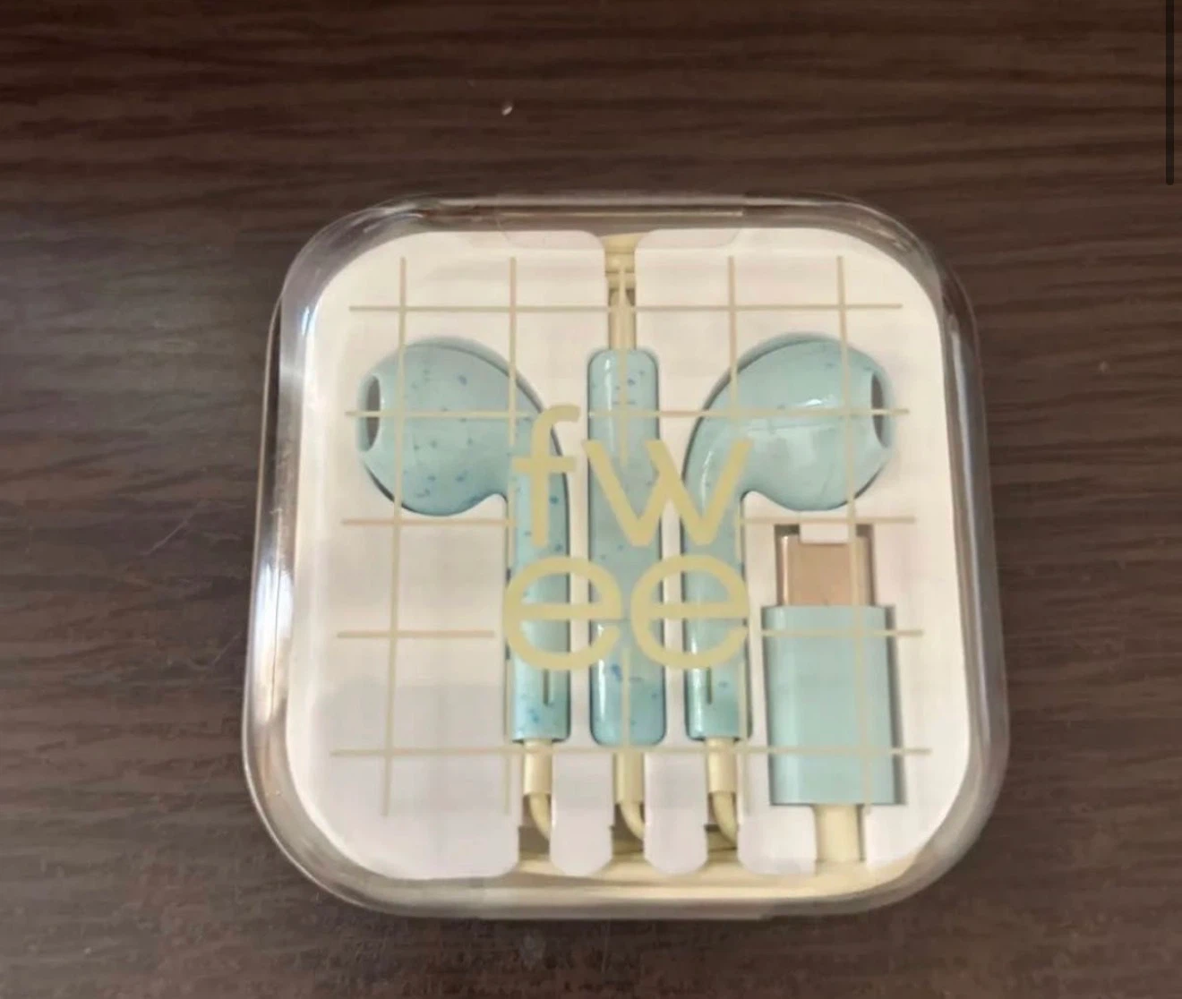 fwee 有線イヤホン Ear phones ライトブルー ノベルティ