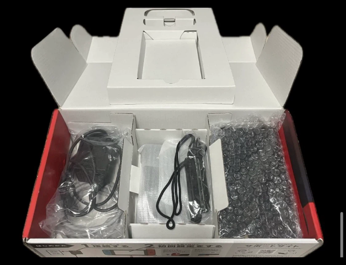 Nintendo Switch バッテリー強化モデル　中古　他の写真4枚目