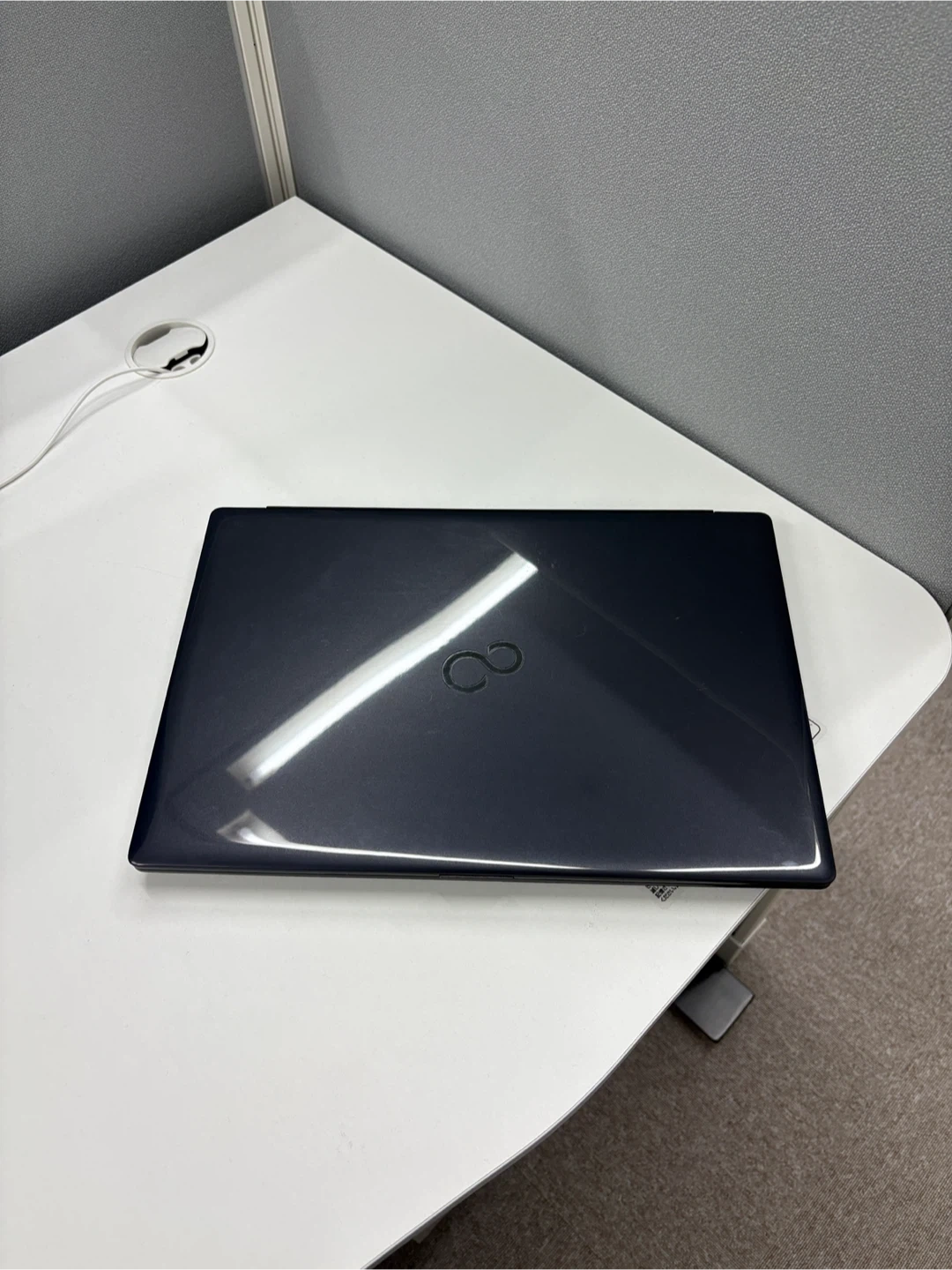 富士通 LIFEBOOK AHシリーズ ノートPCの写真4枚目