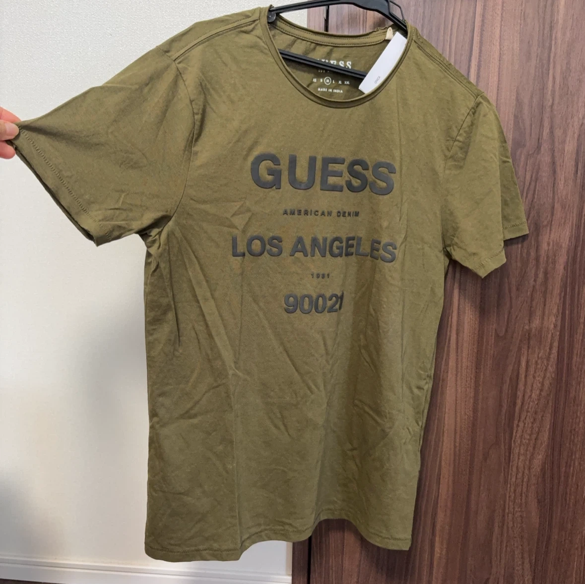 ゲス 半袖Tシャツ カーキ メンズ