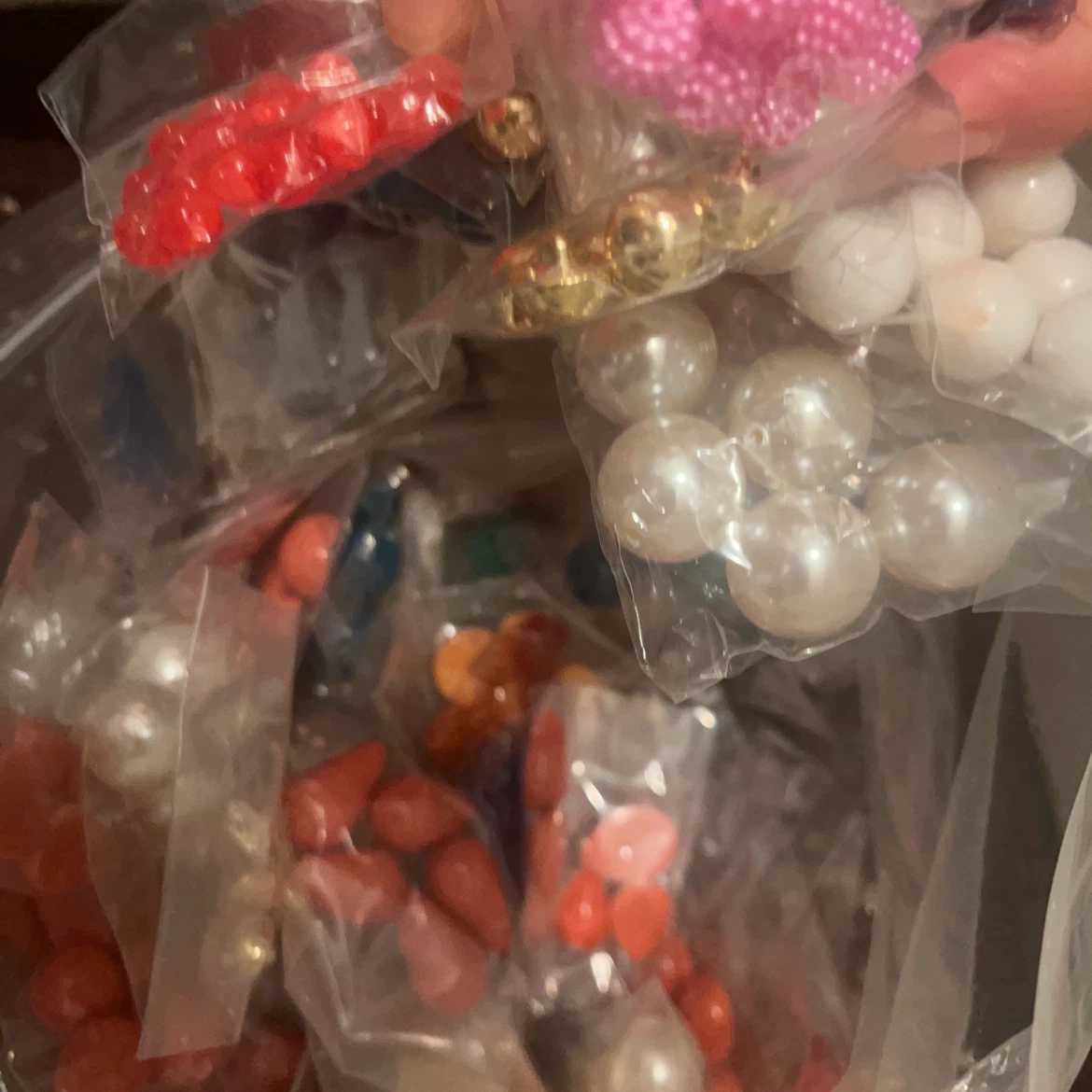 トーホー ハンドメイド用ビーズ パーツ まとめ売りの写真5枚目