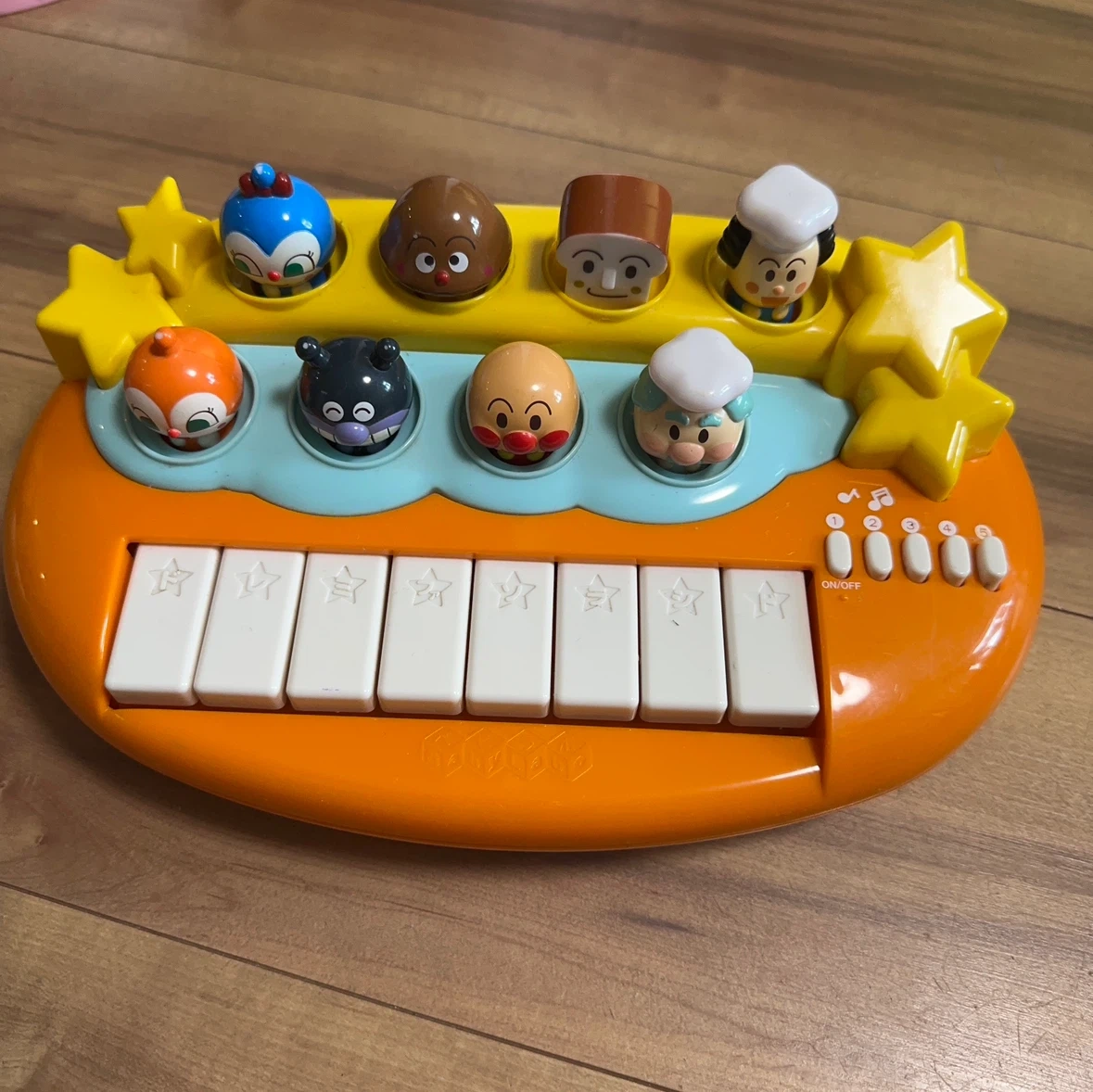 アンパンマン おしゃべりピアノ