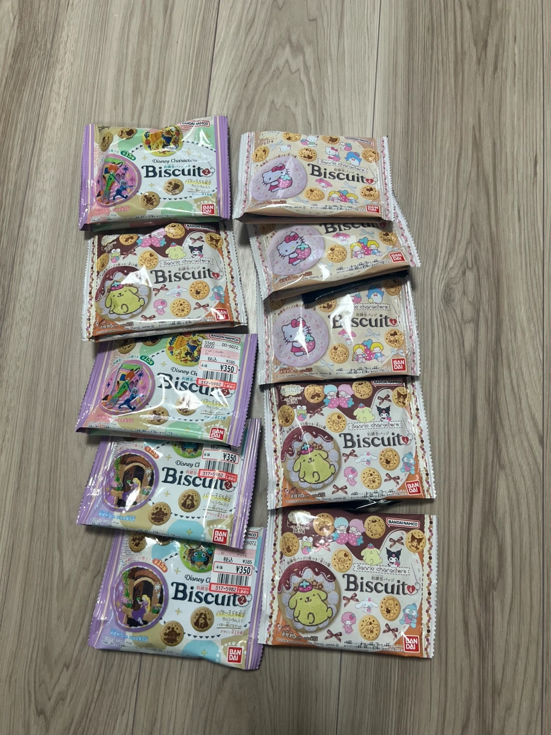 お菓子のみ購入者プレゼント⚠️ディズニー・サンリオ ビスケット 10個