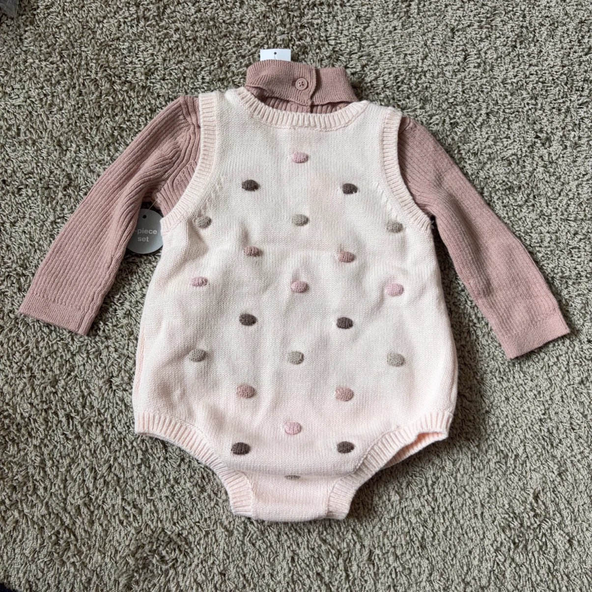 ベビー ニットセットアップ 60cm 3-6ヶ月の写真3枚目
