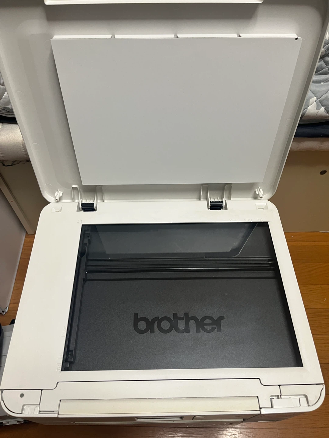 brother複合機 ジャンク品 インクジェットプリンターDCP-J572Nの写真3枚目