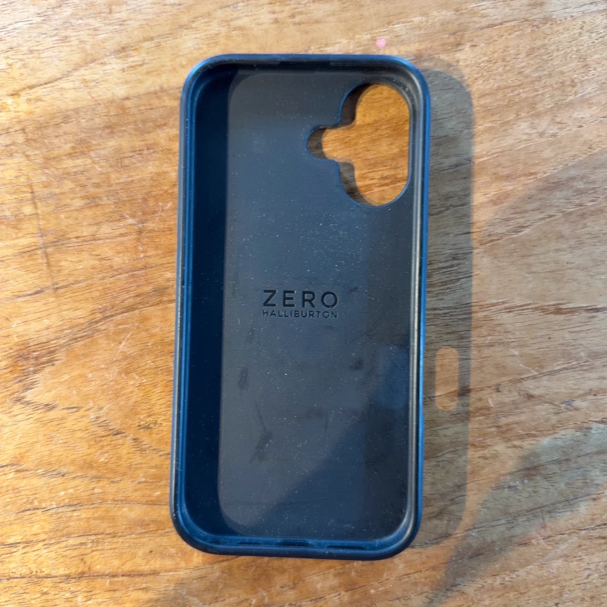 iPhone 16用ハリーバートンゼロカバーの写真2枚目