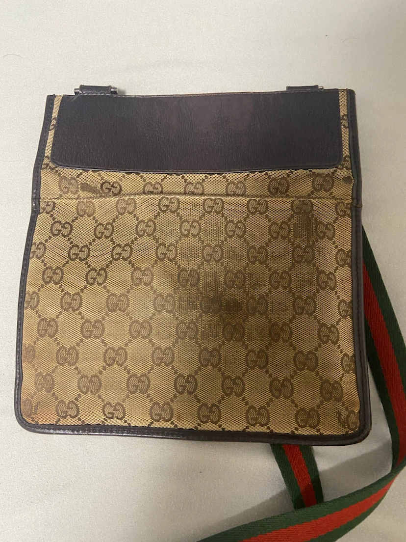gucci グッチ GGキャンバス ショルダー シェリーラインの写真3枚目