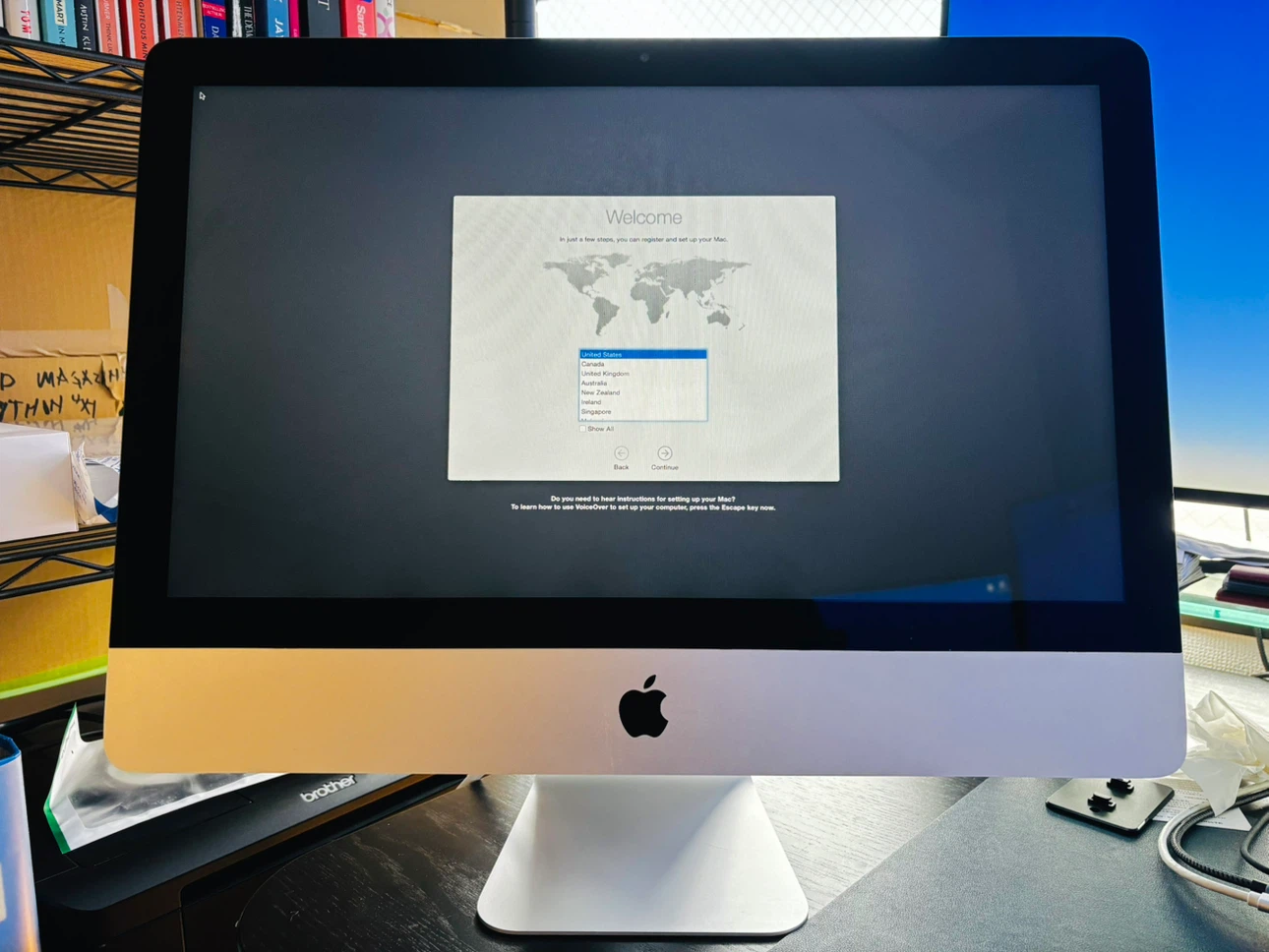 【9/19まで引取】iMac 21.5インチ 起動確認済 キーボード・マウス付
