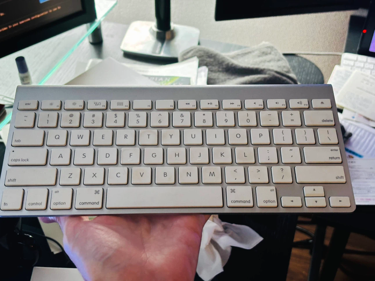 【9/19まで引取】iMac 21.5インチ 起動確認済 キーボード・マウス付の写真5枚目