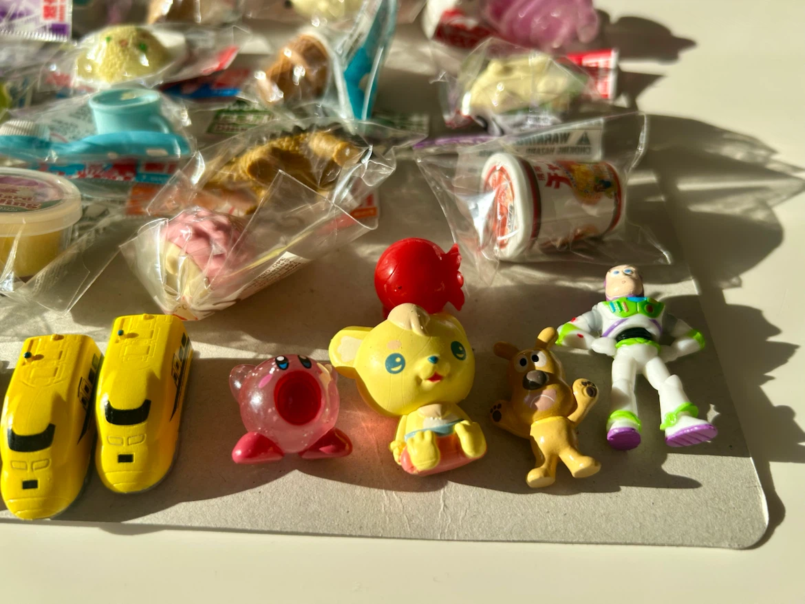 武蔵小杉★ 新品未使用 おもしろ消しゴム　コレクター　小学生　文房具 幼稚園 バスボールの写真3枚目