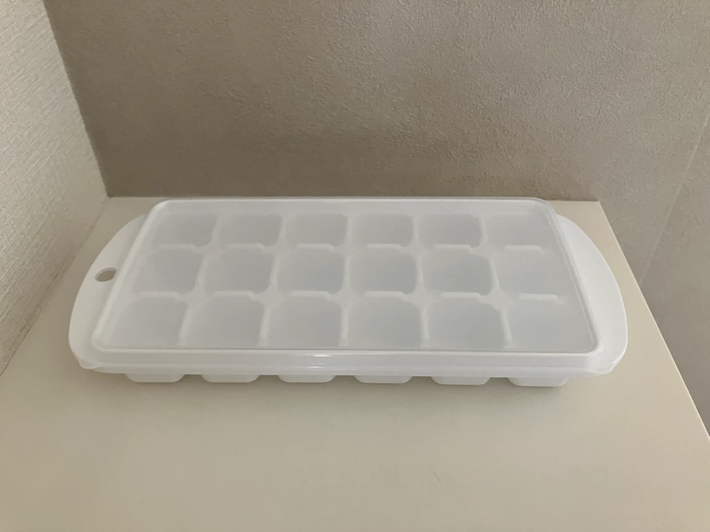 フタ付き製氷皿の写真3枚目