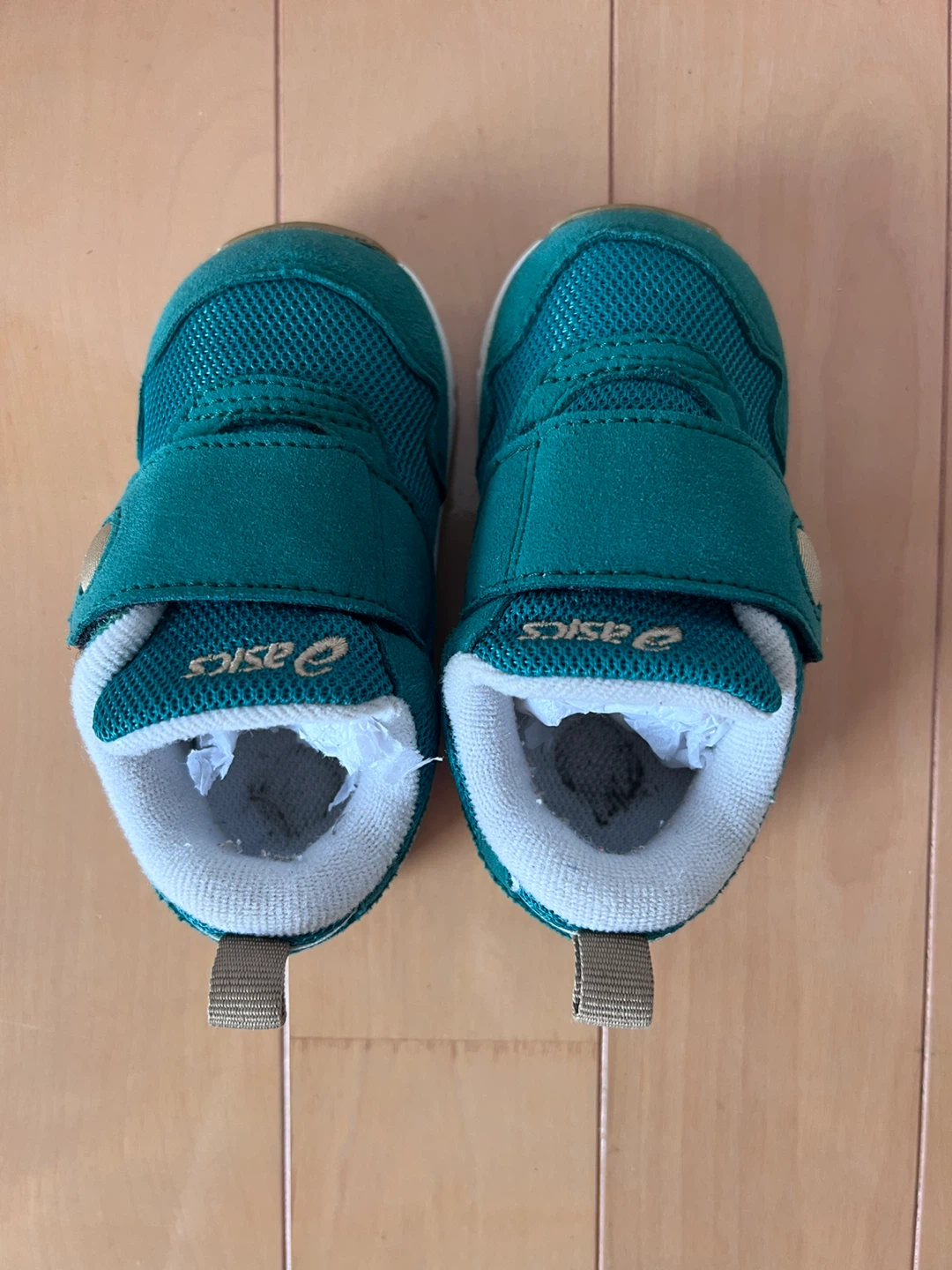 アシックス キッズスニーカー 13cmの写真2枚目