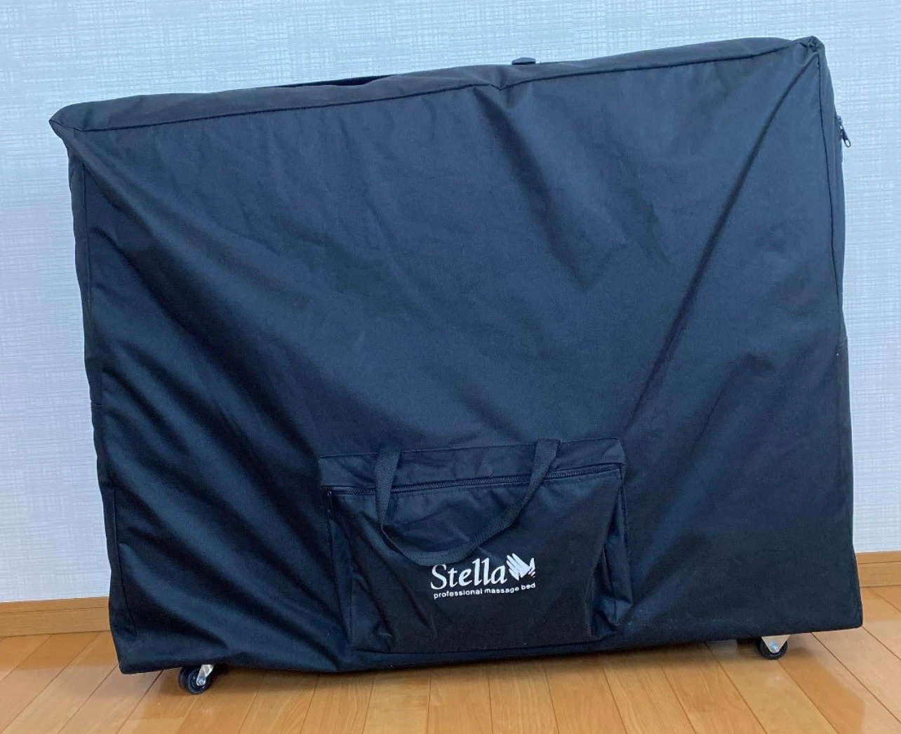 Stella 折りたたみマッサージベッド チェアー 収納バッグ付き定価15000円の写真8枚目