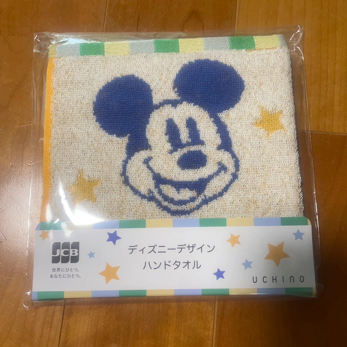 UCHINO ディズニーデザイン　ハンドタオル